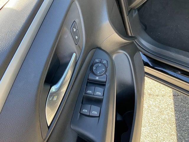 new 2025 Buick Envista car, priced at $23,499