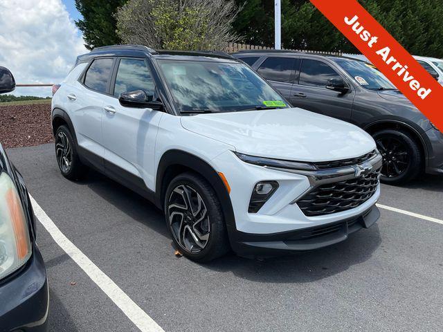 used 2024 Chevrolet TrailBlazer car, priced at $25,818