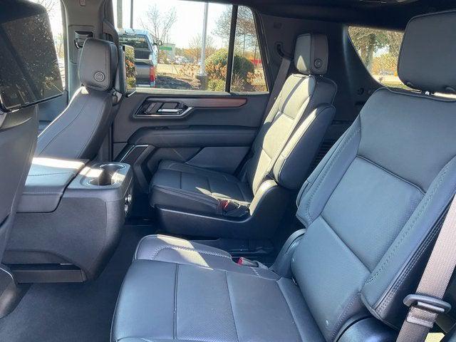 used 2025 GMC Yukon car, priced at $79,840