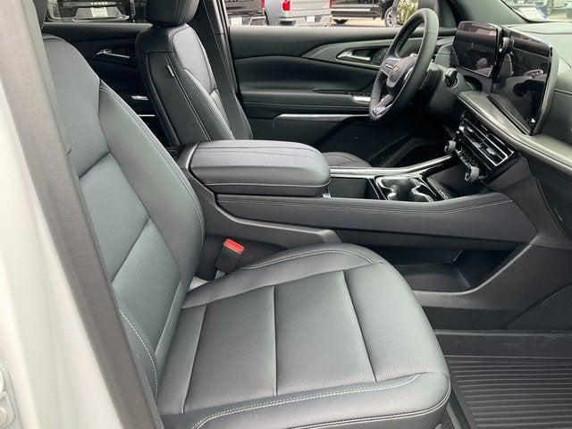 new 2026 Chevrolet Traverse car, priced at $41,385