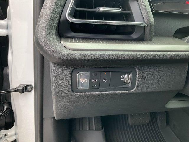 new 2026 Chevrolet Traverse car, priced at $41,385