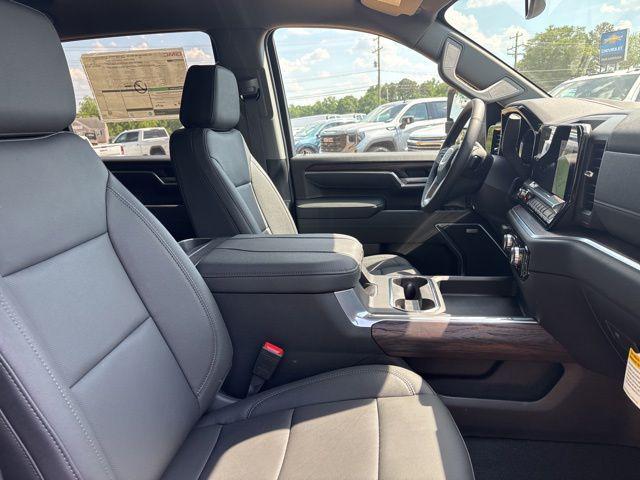 new 2026 GMC Sierra 2500 car, priced at $75,475
