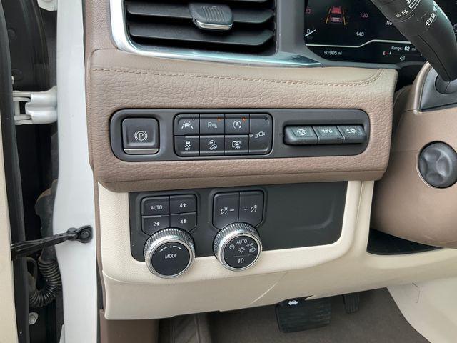 used 2022 GMC Yukon XL car, priced at $48,980