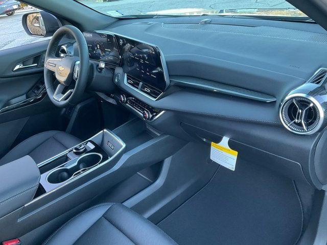 new 2026 Chevrolet Equinox car, priced at $31,085