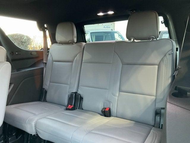 used 2022 GMC Yukon car, priced at $48,965