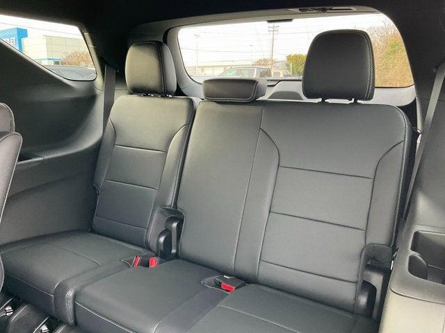 new 2026 Chevrolet Traverse car, priced at $43,020