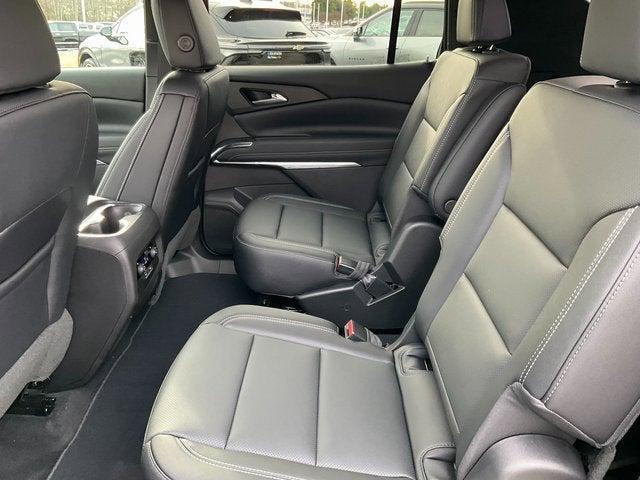 new 2026 Chevrolet Traverse car, priced at $43,020