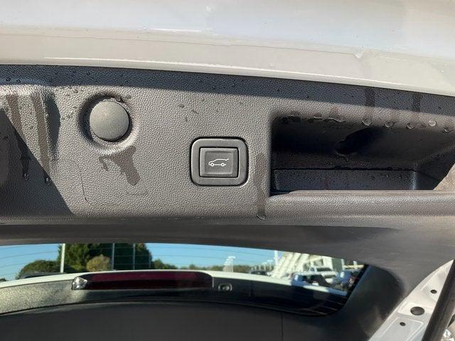 used 2024 Chevrolet Equinox car, priced at $19,000