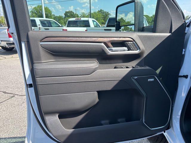 new 2026 GMC Sierra 2500 car, priced at $76,075