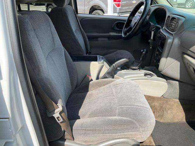 used 2004 Chevrolet TrailBlazer car, priced at $3,999