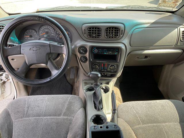 used 2004 Chevrolet TrailBlazer car, priced at $3,999