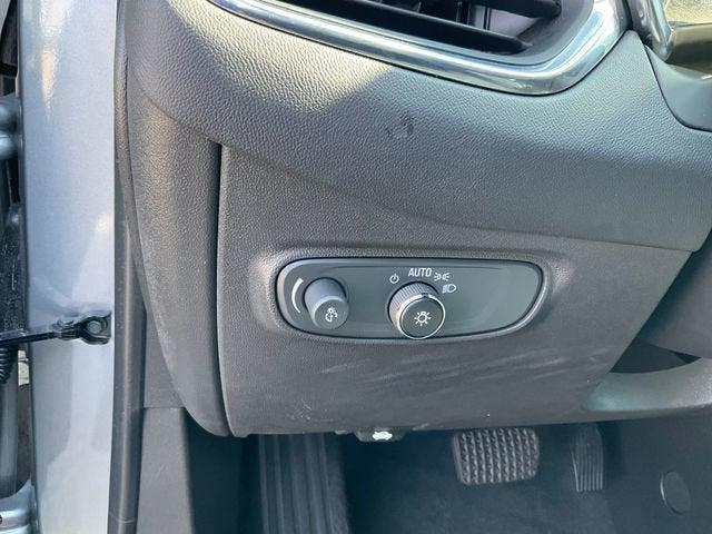 used 2023 Chevrolet Equinox car, priced at $18,909