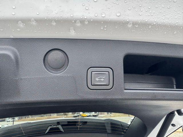 new 2026 Chevrolet Equinox car, priced at $31,285