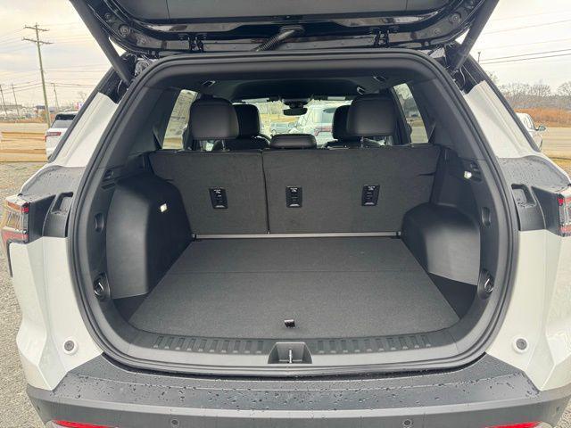 new 2026 Chevrolet Equinox car, priced at $31,285