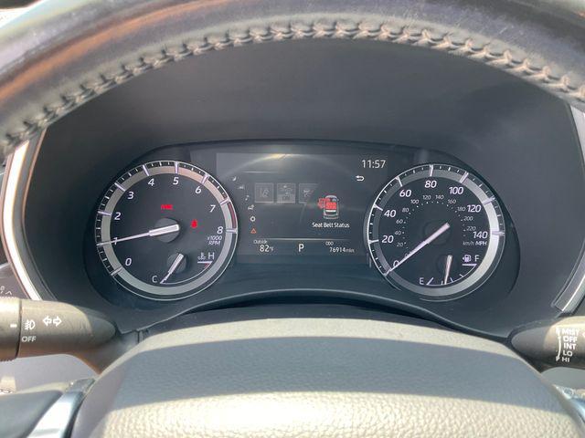 used 2021 Toyota Highlander car, priced at $29,998