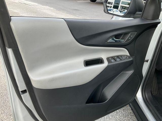 used 2022 Chevrolet Equinox car, priced at $19,995
