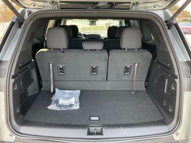 new 2025 GMC Acadia car, priced at $44,330