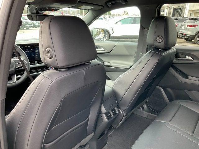 new 2026 Chevrolet Equinox car, priced at $30,985