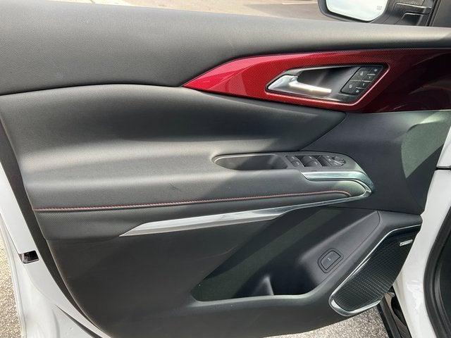 used 2024 Chevrolet Traverse car, priced at $46,662