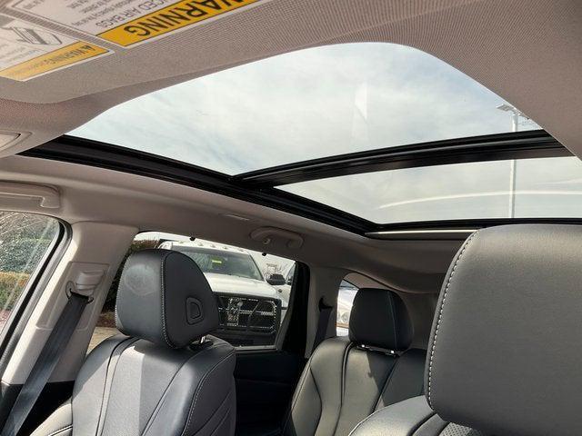 used 2023 Acura MDX car, priced at $39,995