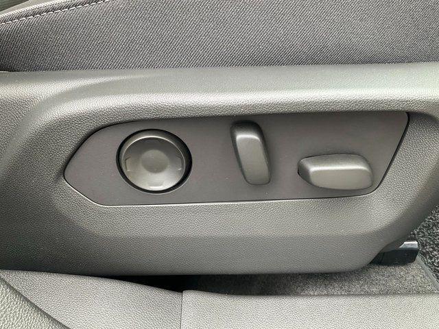 new 2026 Buick Envision car, priced at $50,460