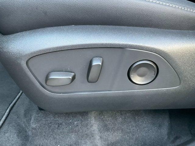 new 2026 Chevrolet Traverse car, priced at $43,830