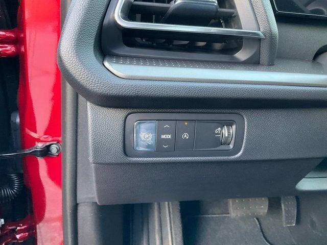 new 2026 Chevrolet Traverse car, priced at $43,830