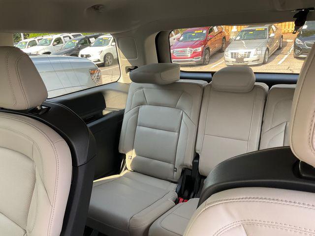 used 2025 Lincoln Navigator car, priced at $87,290