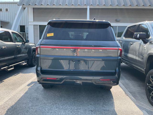 used 2025 Lincoln Navigator car, priced at $87,290