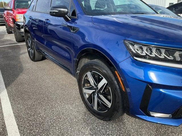 used 2021 Kia Sorento car, priced at $23,749