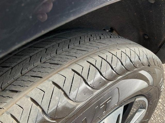 used 2021 Kia Sorento car, priced at $23,749