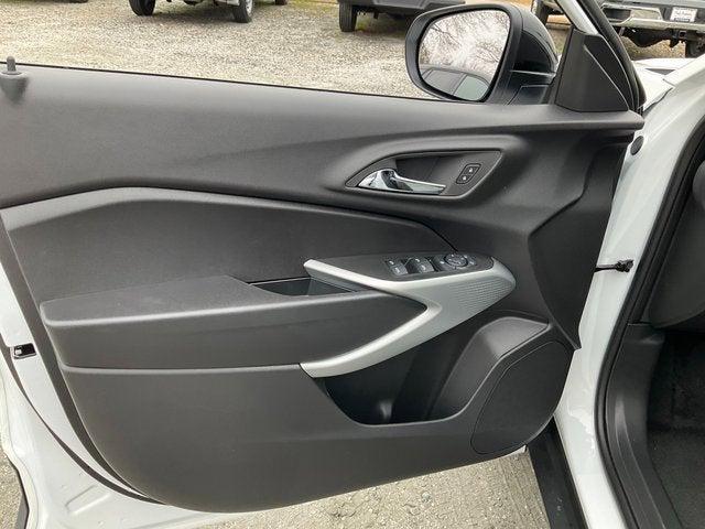 new 2026 Chevrolet Trax car, priced at $25,990