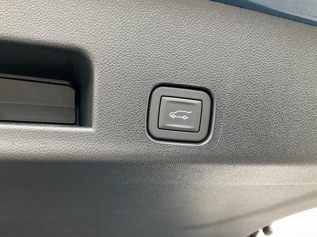 new 2026 Chevrolet Traverse car, priced at $42,345