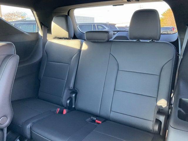 new 2026 Chevrolet Traverse car, priced at $51,605