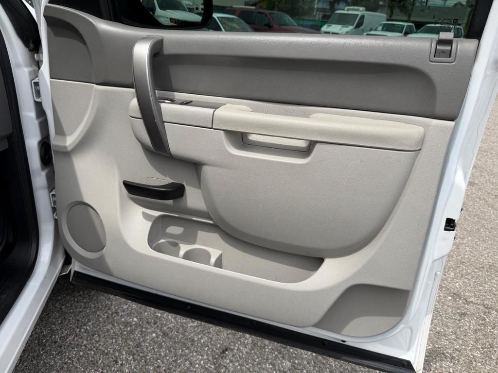 used 2013 GMC Sierra 1500 car, priced at $13,999