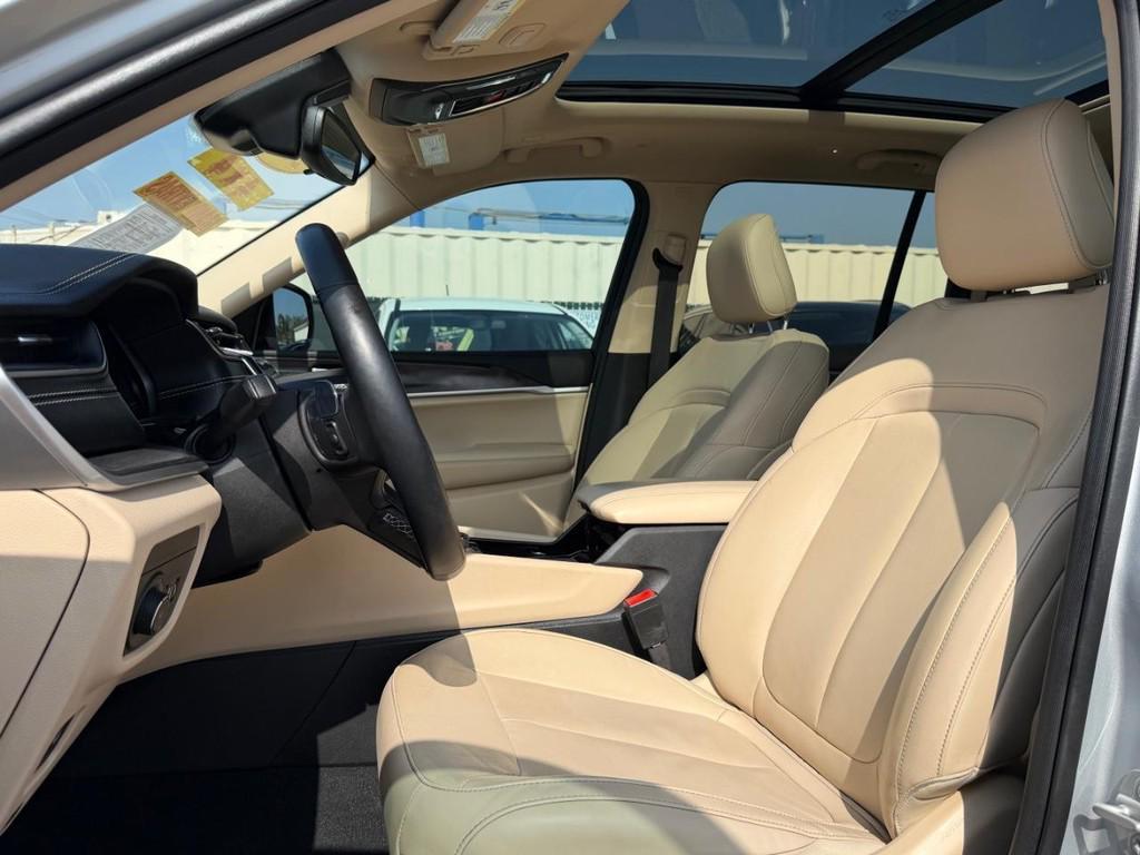 used 2022 Jeep Grand Cherokee car, priced at $28,857
