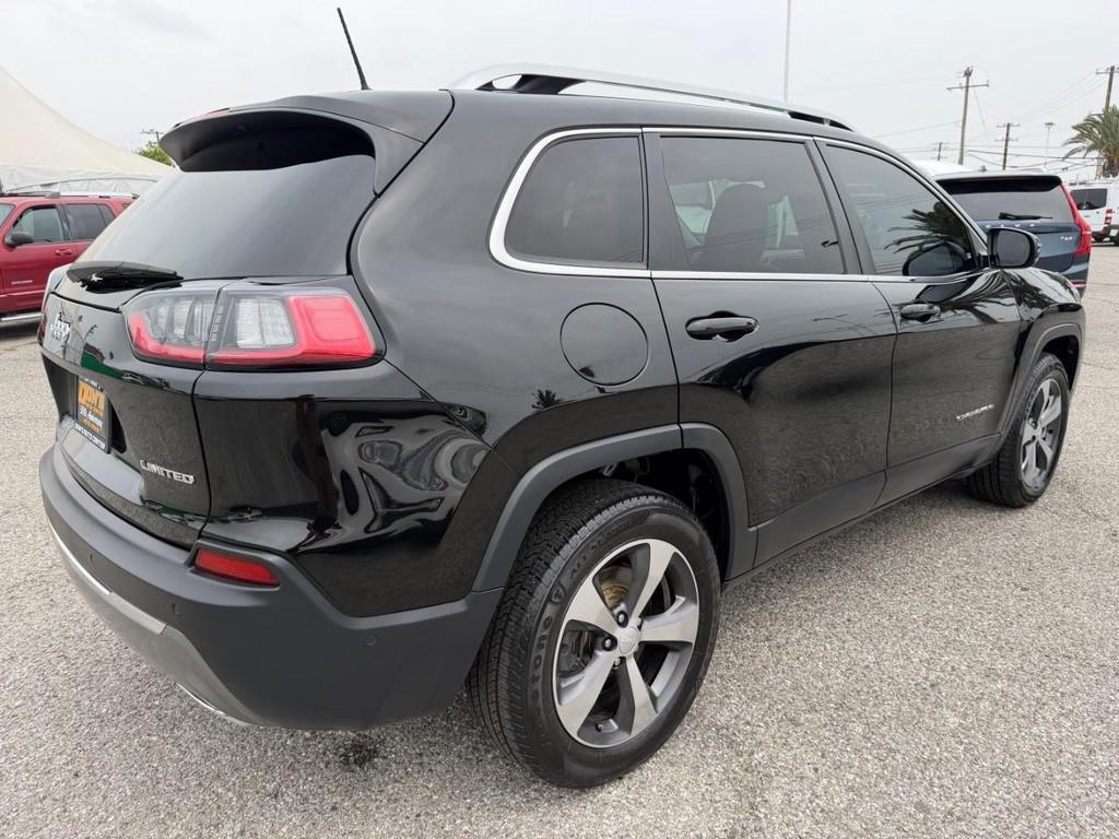 used 2019 Jeep Cherokee car, priced at $15,838