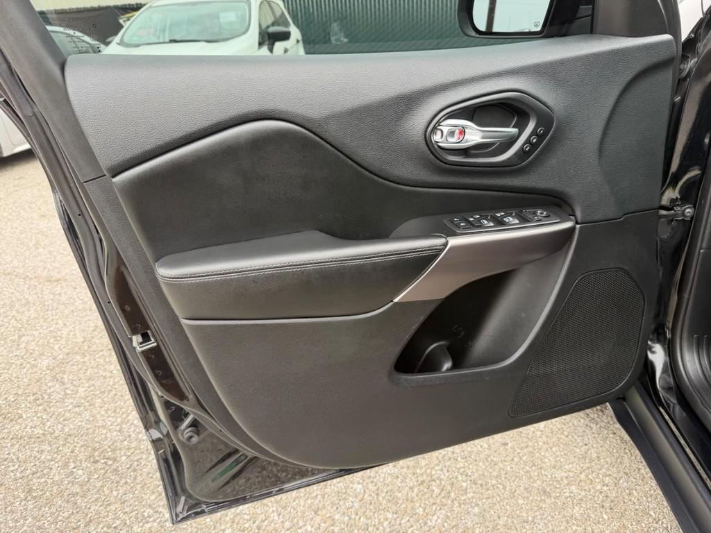 used 2019 Jeep Cherokee car, priced at $15,838