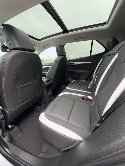 used 2025 Buick Envision car, priced at $39,974