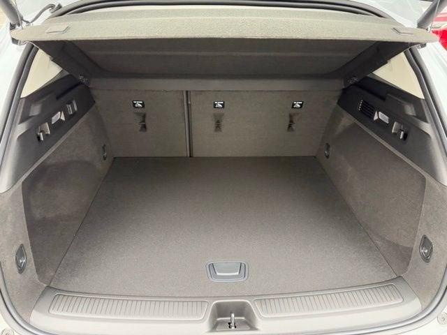 used 2025 Buick Envision car, priced at $39,974