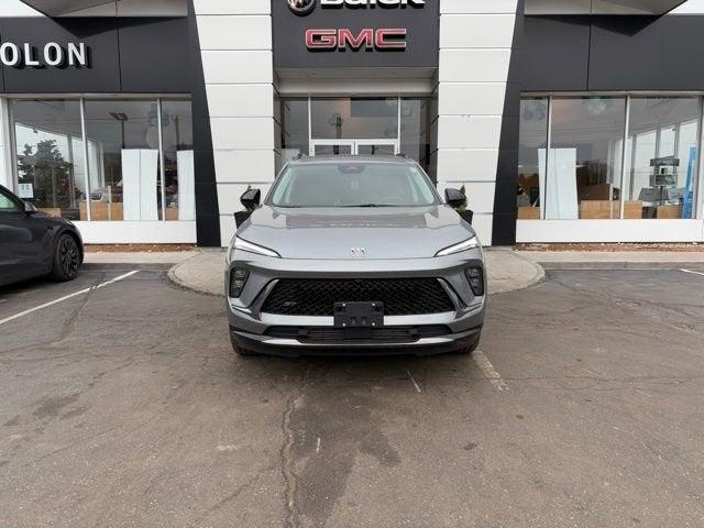 used 2025 Buick Envision car, priced at $39,974