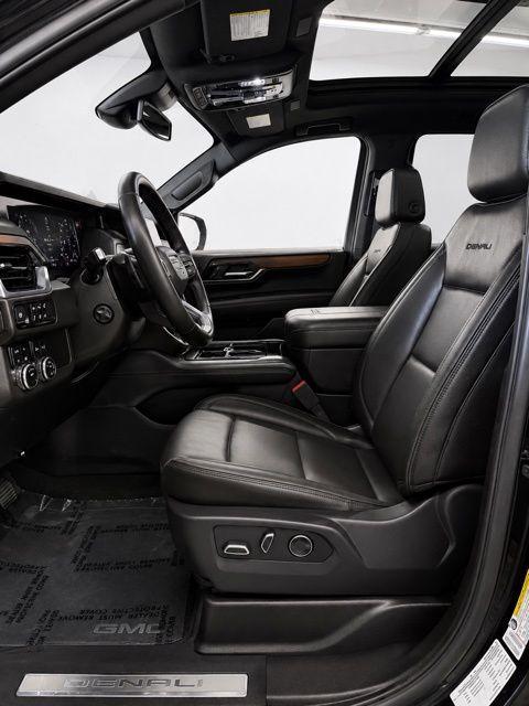 used 2026 GMC Yukon car, priced at $87,974