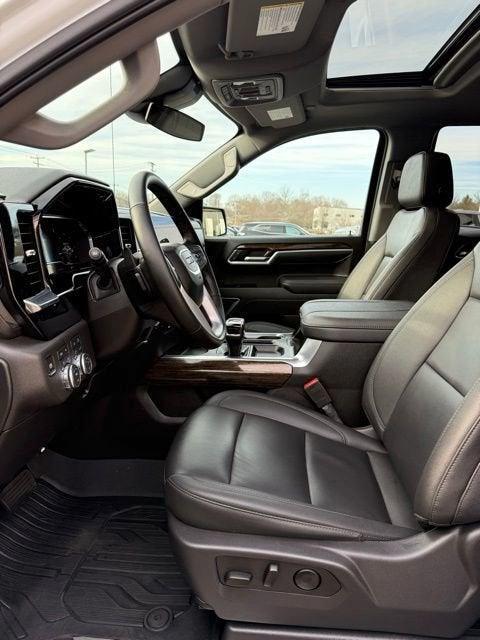 used 2025 GMC Sierra 1500 car, priced at $51,974