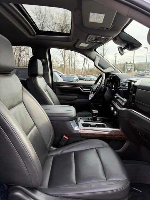 used 2025 GMC Sierra 1500 car, priced at $51,974