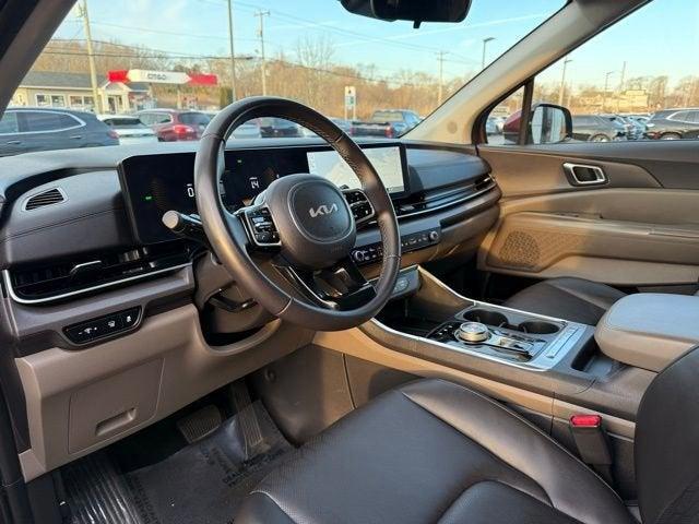 used 2025 Kia Carnival Hybrid car, priced at $36,974