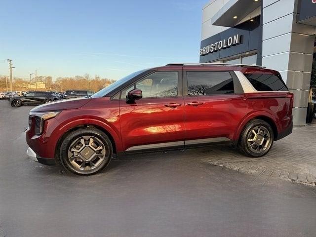 used 2025 Kia Carnival Hybrid car, priced at $36,974