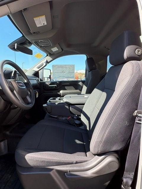 new 2025 GMC Sierra 2500 car, priced at $50,174