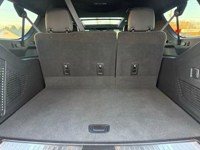 used 2023 GMC Yukon XL car, priced at $60,974