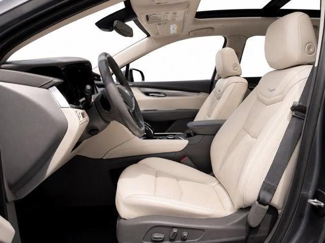 used 2021 Cadillac XT5 car, priced at $25,974