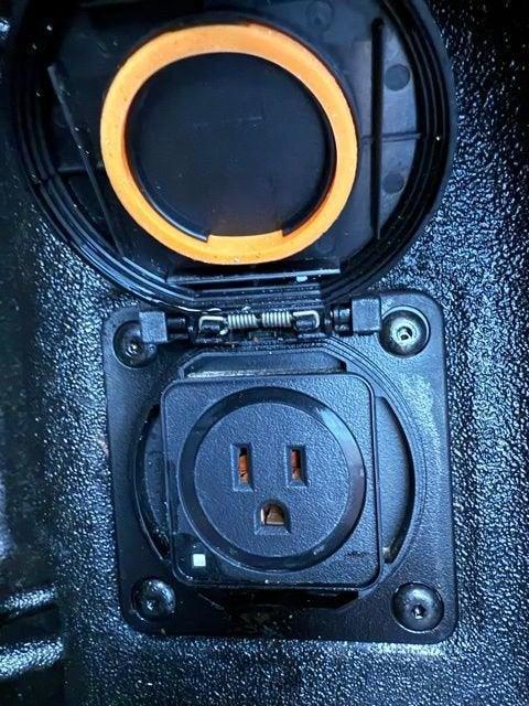 used 2025 GMC Sierra 2500 car, priced at $83,574